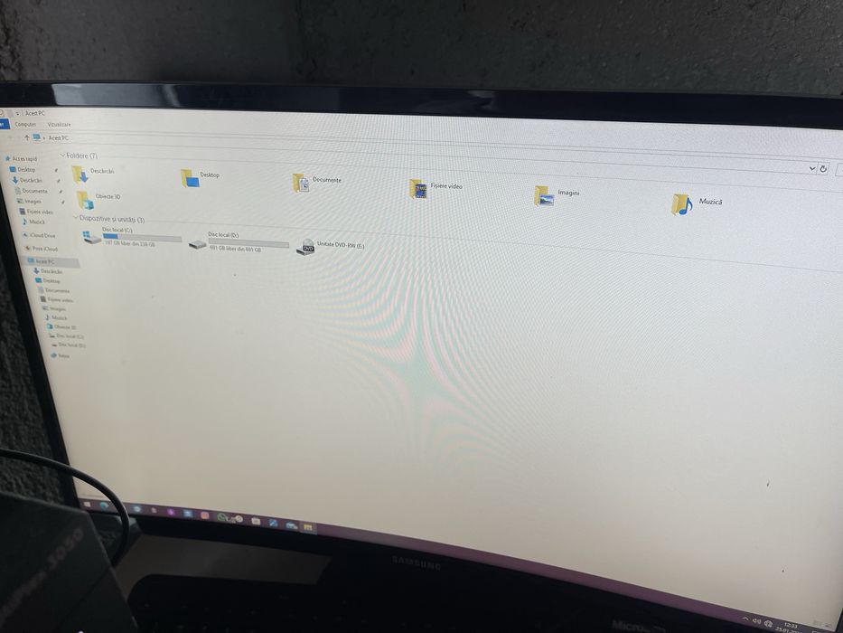 Sistem  PC  ca  nou unitate Deel  generatie 7 monitor led curbatr  Sam