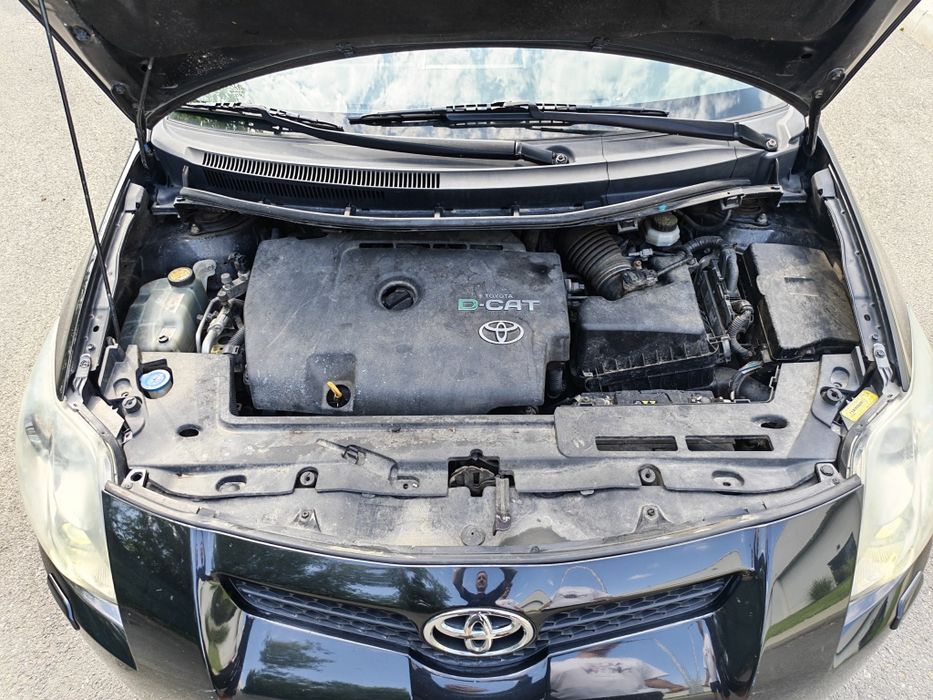 Toyota Auris Facelift  2.0 D Exclusive Stare Perfecta  Variante