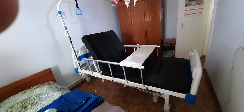 Продаеться многофункциональная электрическая медицинская кровать