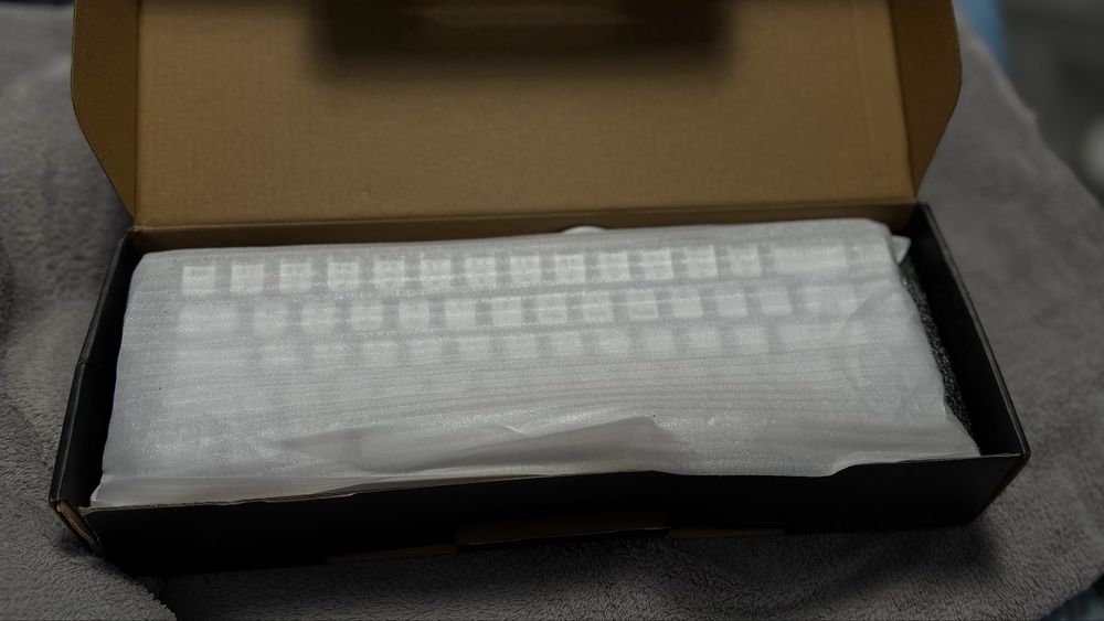 Tastaturǎ mecanicǎ wireless/fir ZENKABEAT