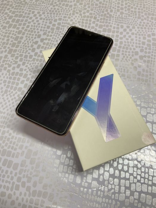 Смартфон Vivo Y28