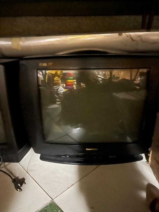 телевизор   б/у  GoldStar