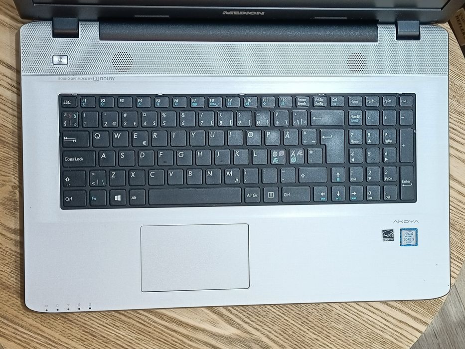 Laptop 17,3 Intel i3 Wind 11