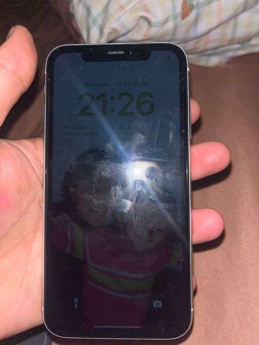 обменяю iphone xr
