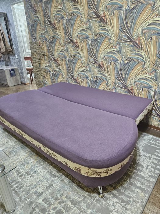 Продам диван раздвижной