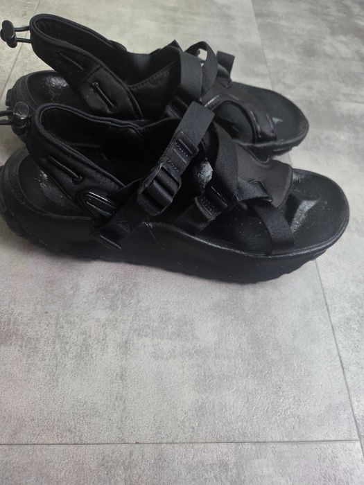 Сандали NikeSportswear 41 номер