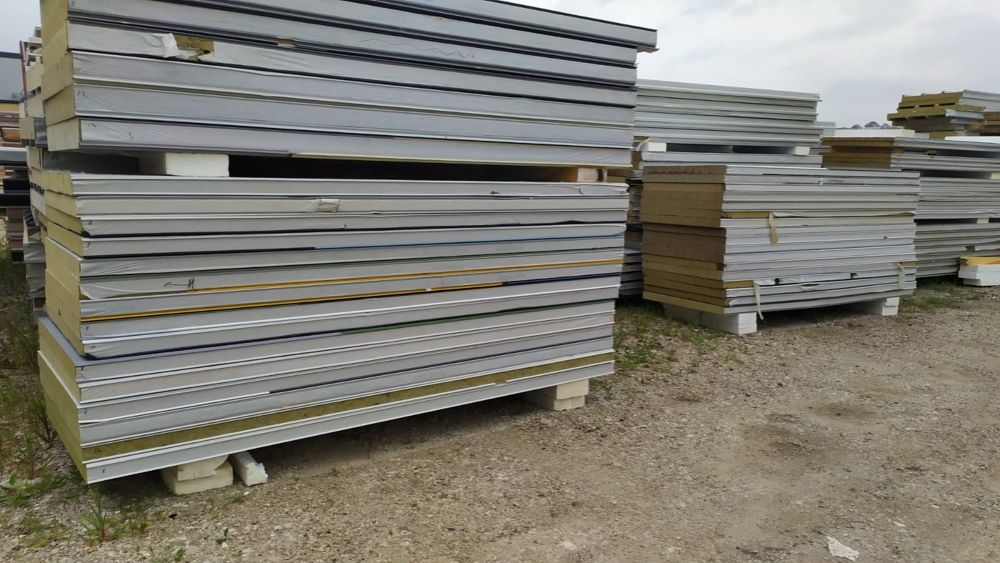 Panouri sandwich cu vata bazaltica de 20cm calitatea a 2-a