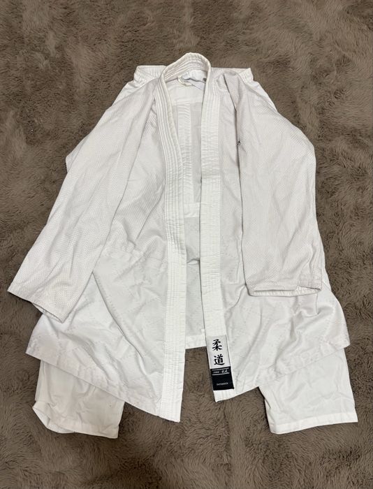 Кимоно за бойни изкуства