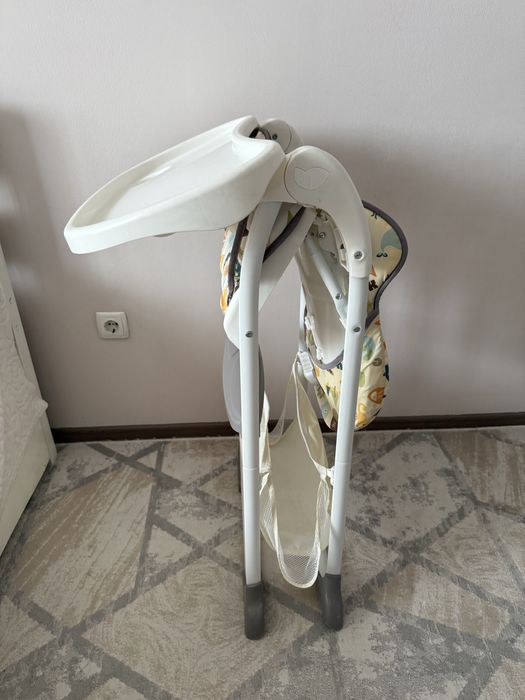 Стульчик для кормления Joie