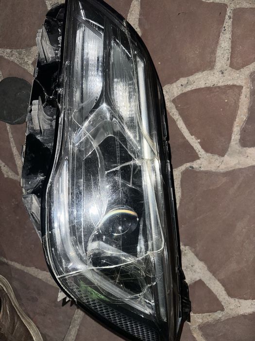 Продаю фару передняя левая MG 5 2024