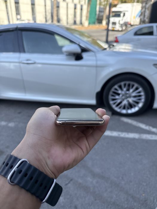 Iphone 11 pro 256gb 100 akp