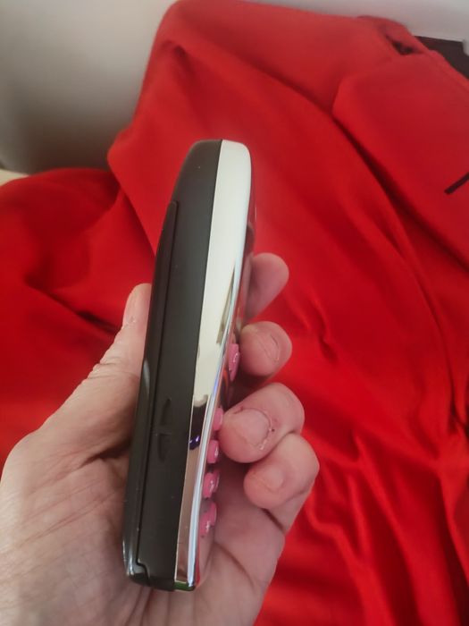 Nokia 5110  model deosebit ( decodat, limba română)