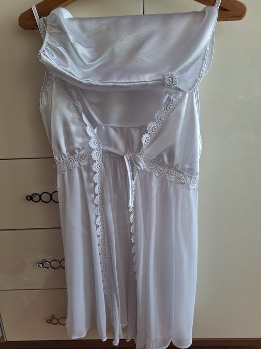 Продам вещи б/у от 1000 тенге