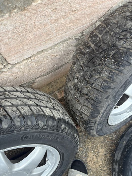 Диски с шинами..