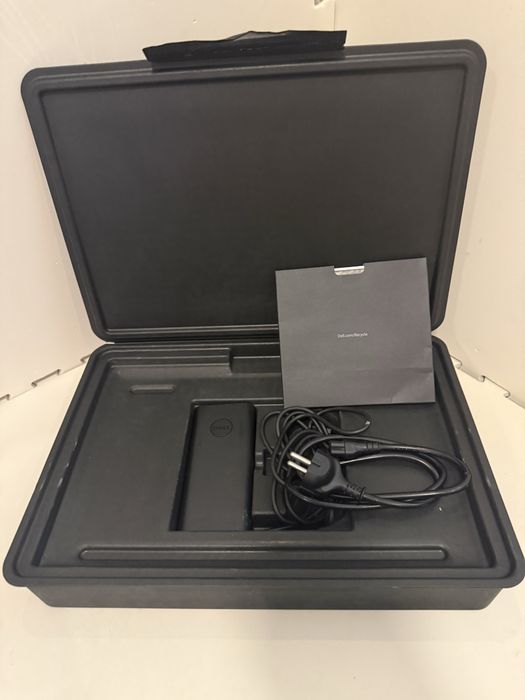 Dell precision 5570 4k UHD+HDR400