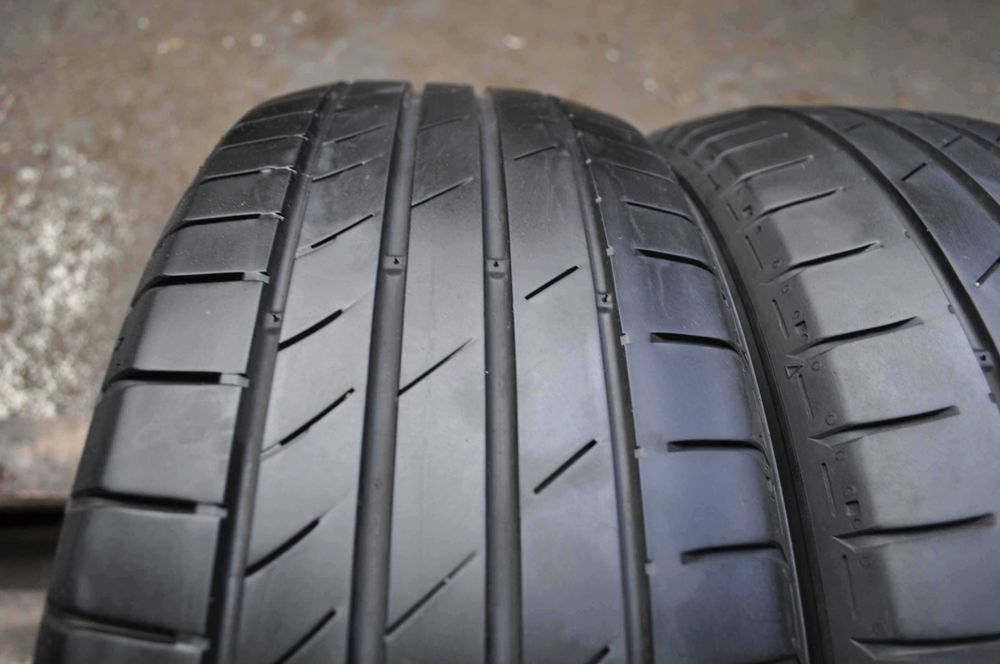 SET 2 Anvelope Vara 205/60 R16 KUMHO Ecsta PS71 92V