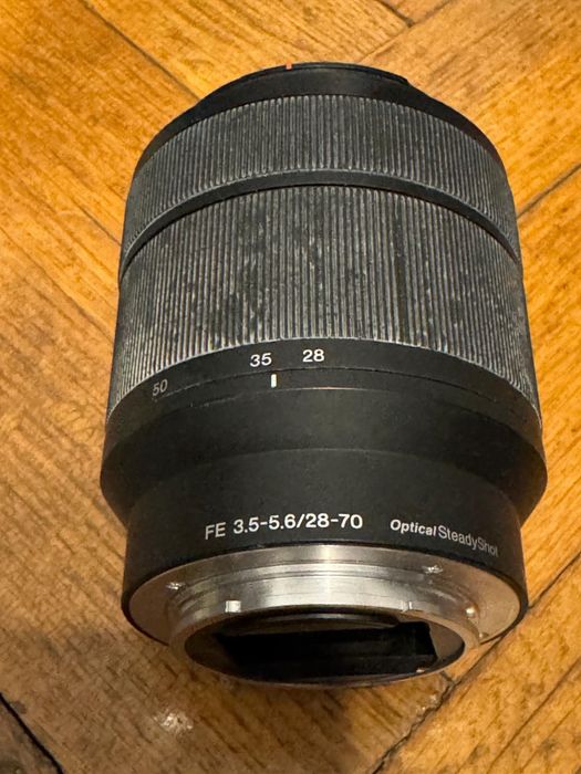 Obiectiv Sony FE 28-70mm F3.5-5.6 OSS Full Frame E-Mount