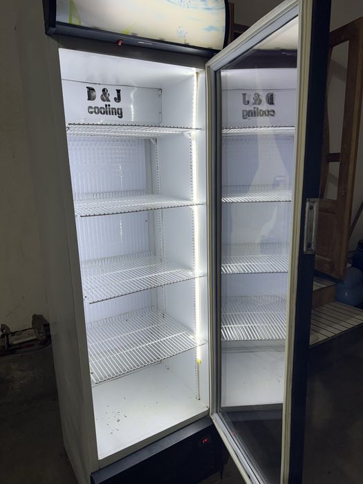 Холоделник Сотилади