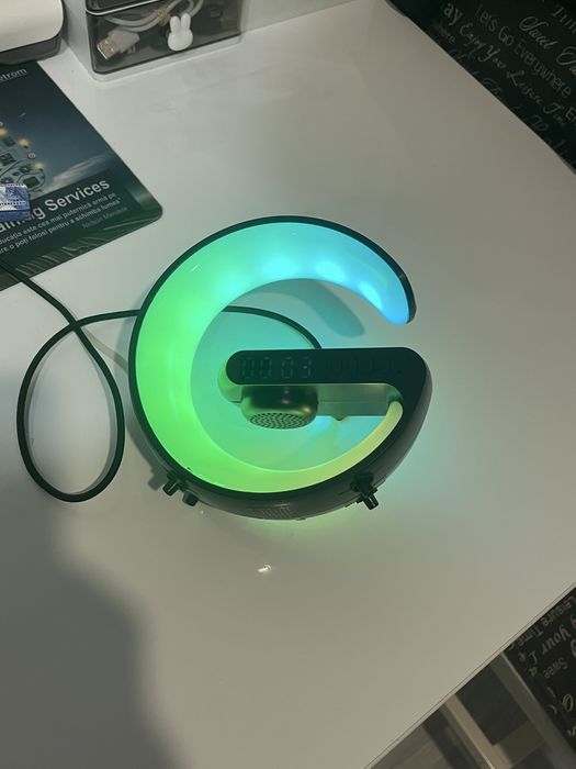 Incarcator wireless, boxa bluetooth fara duportul de se aseaza pe masa