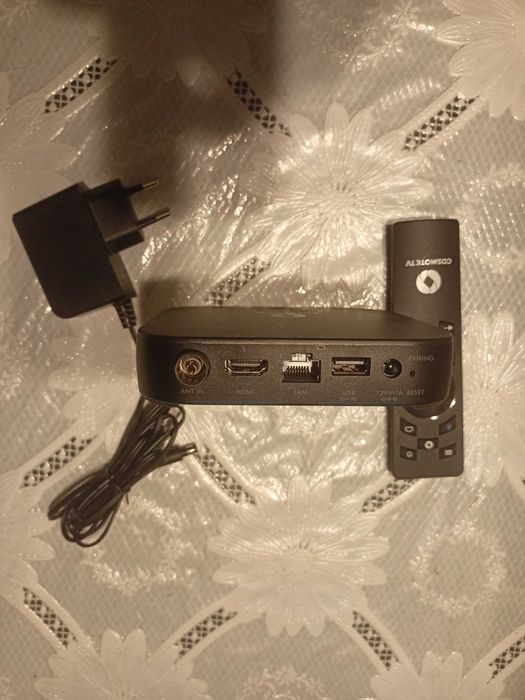 Cosmote Android tv box.