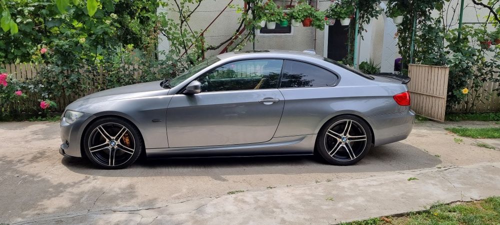 BMW 335i E92 2011