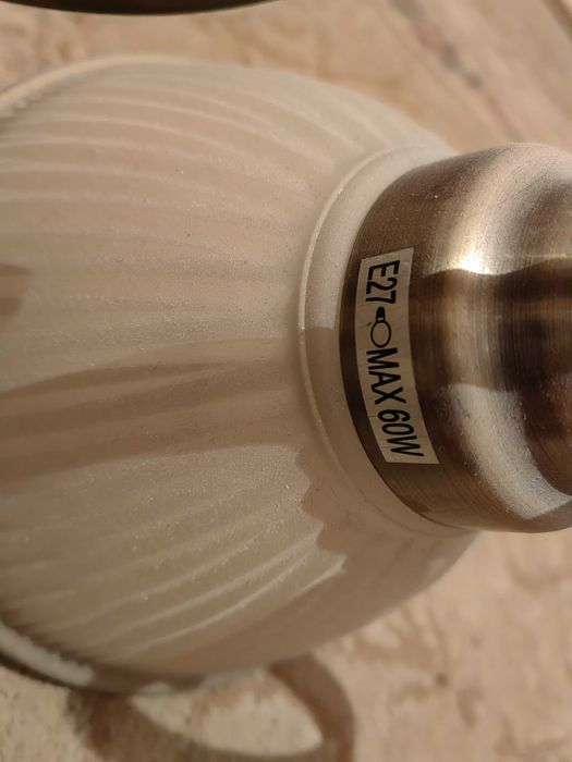 Продам Люстры бу