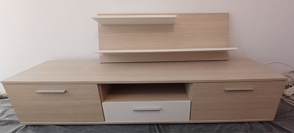 Vand set mobila living