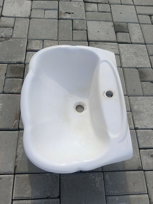 Продам раковину с пьедесталом