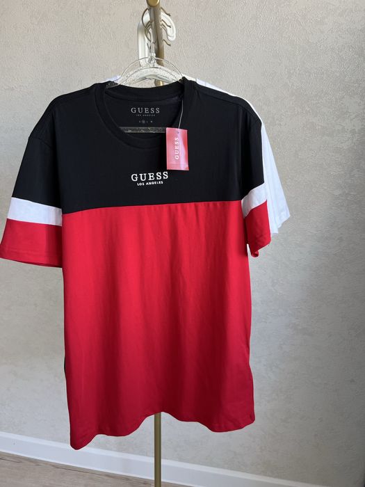 Футболки Guess (S,M,L)