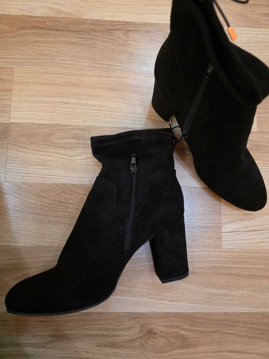 Нови дамски боти с висок ток