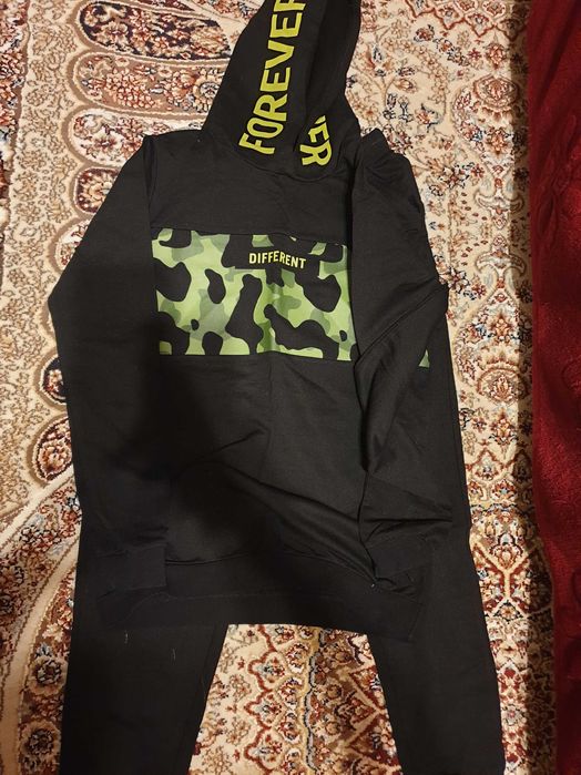 Спортивный костюм на мальчика и девочку waikiki