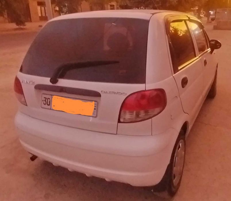 Matiz oq evro mator konditsanet 2009 yil 2600ga sotiladi