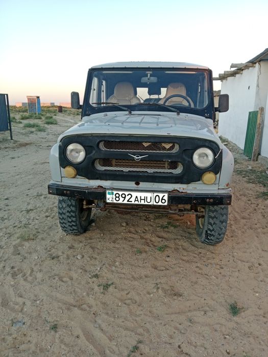 Уаз          Хантер