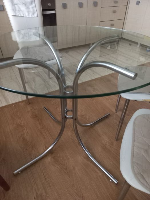 Стол стеклянный, круглый