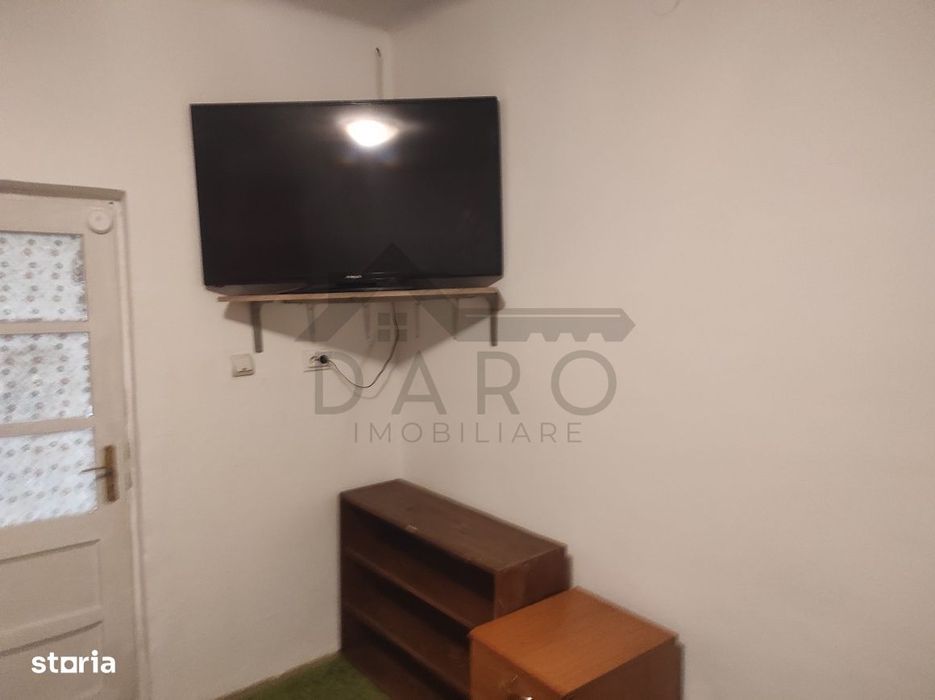 De inchiriat apartament la casa