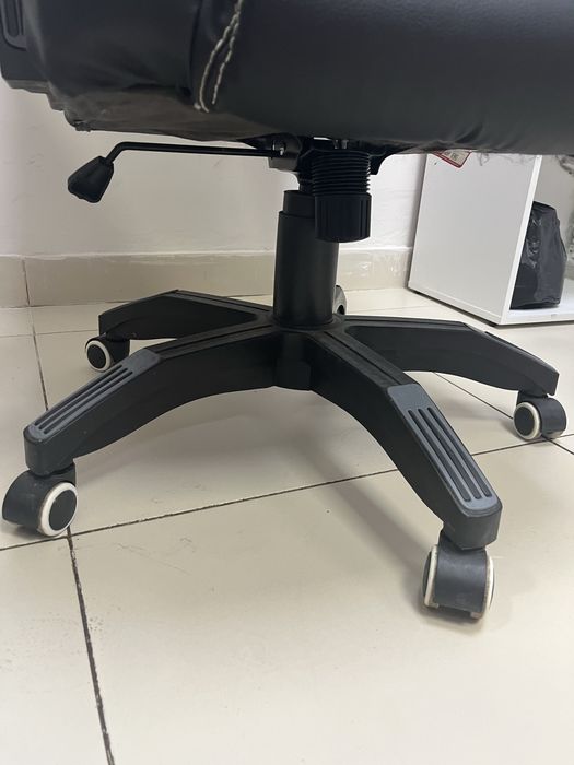 Продам офисный стол