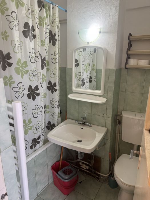 inchiriez Garsoniera la Cinema