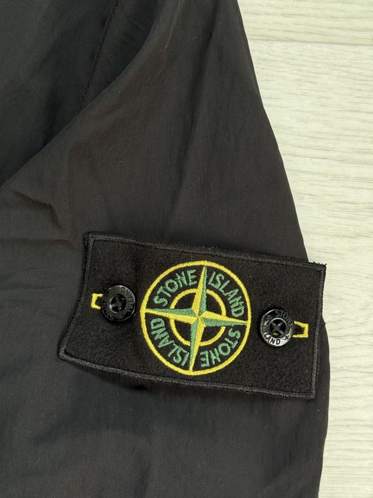 Мъжко полиестерно яке Stone Island с цип