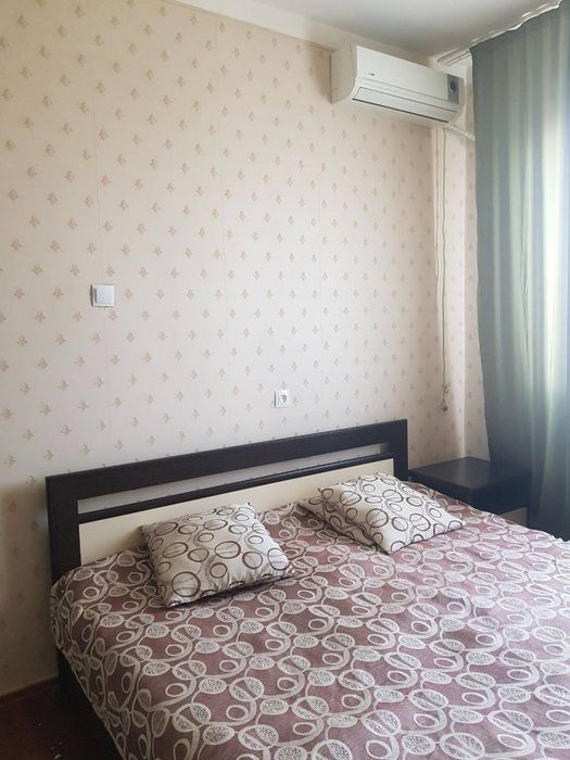 Продаётся квартира в центре ц6