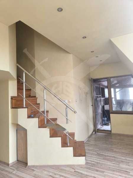 Продава се Двустаен апартамент в Стара Загора, Център - 56 кв.м за 1340 €/кв.м - Снимка #3