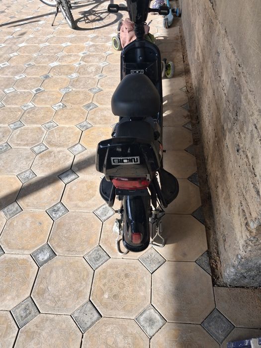 Продается электро скутер