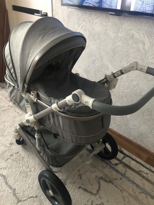 Детская коляска трансформер новая