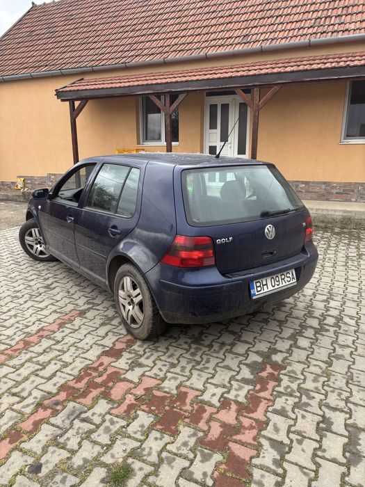 Vând VW Golf IV 1.6 benzina