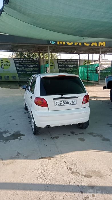 Matiz mashinasi sotiladi.