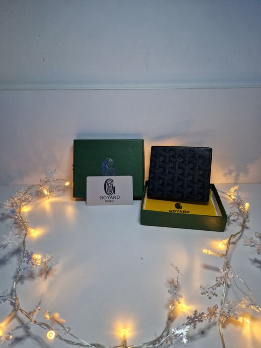 Portofel Goyard.
