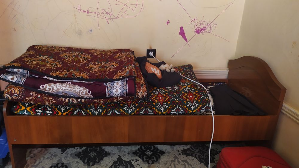 Продам детскую кроватку