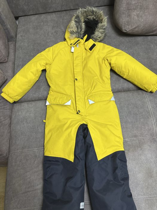 Продам комбинезон Kerry