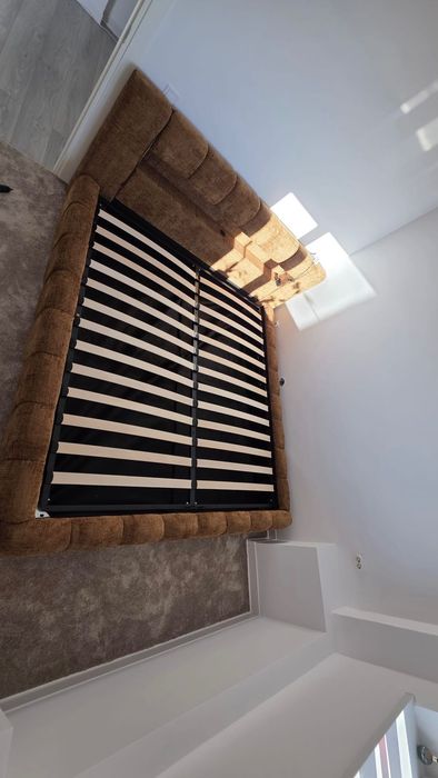 Pat 180x200 cu somiera rabatabila, led, usb si spatiu de depozitare dumonde