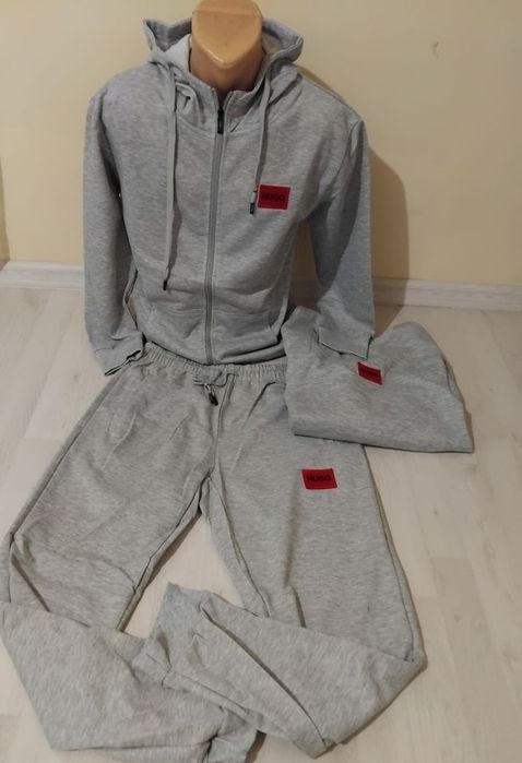 Trening Hugo Boss unisex  din 3 piese.
