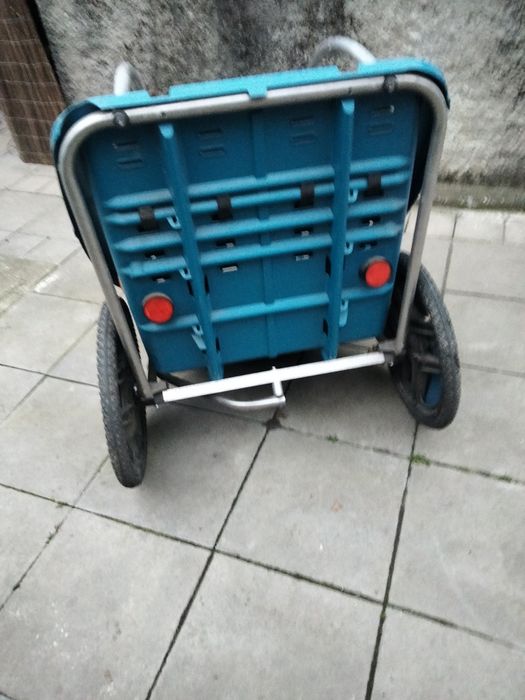 Cărucior transport copii pt.bicicletă